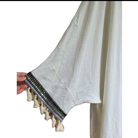Cream Kaftan with Tassel Sleeves - Picture 4 of 5